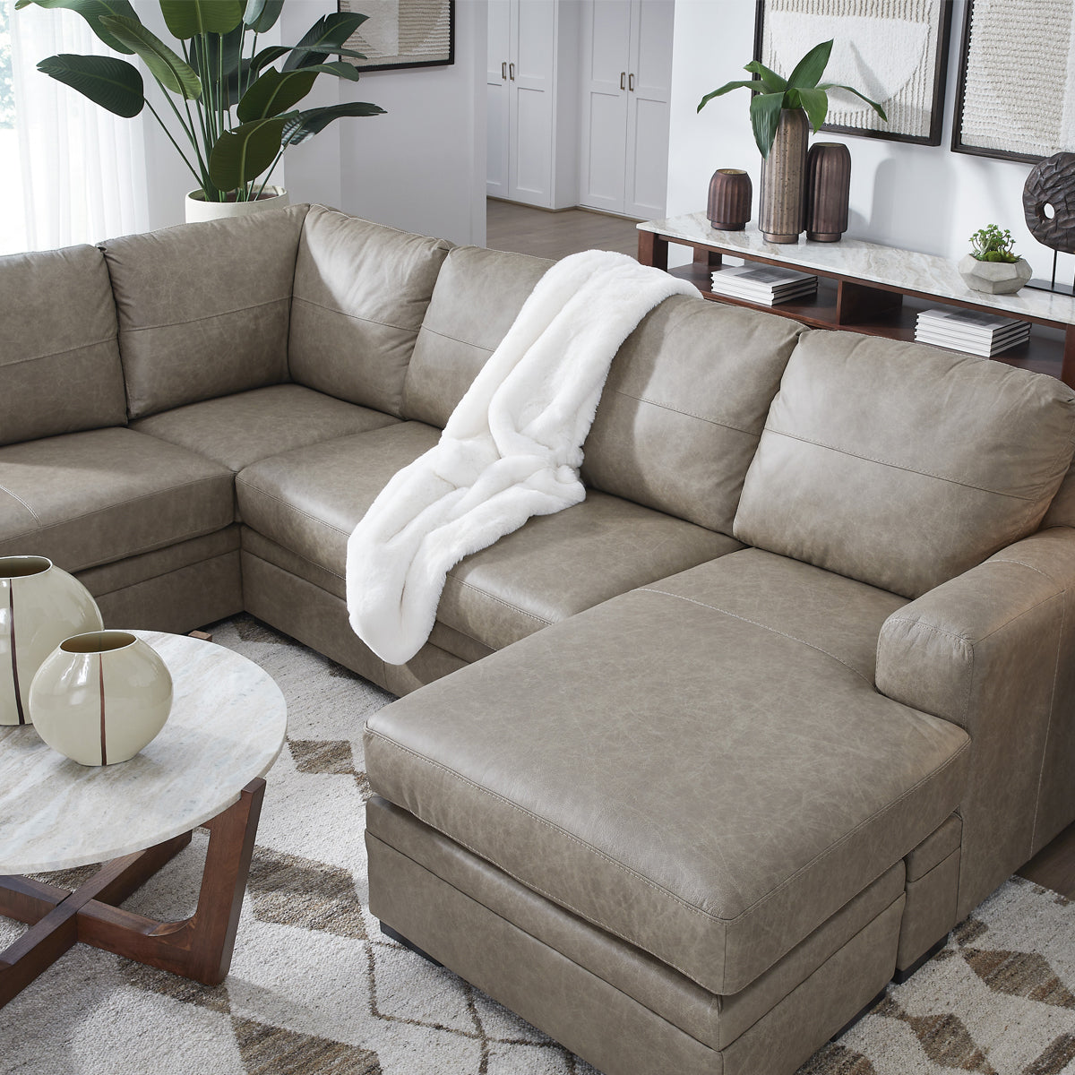 ARMULETO TWO PIECE SECTIONAL