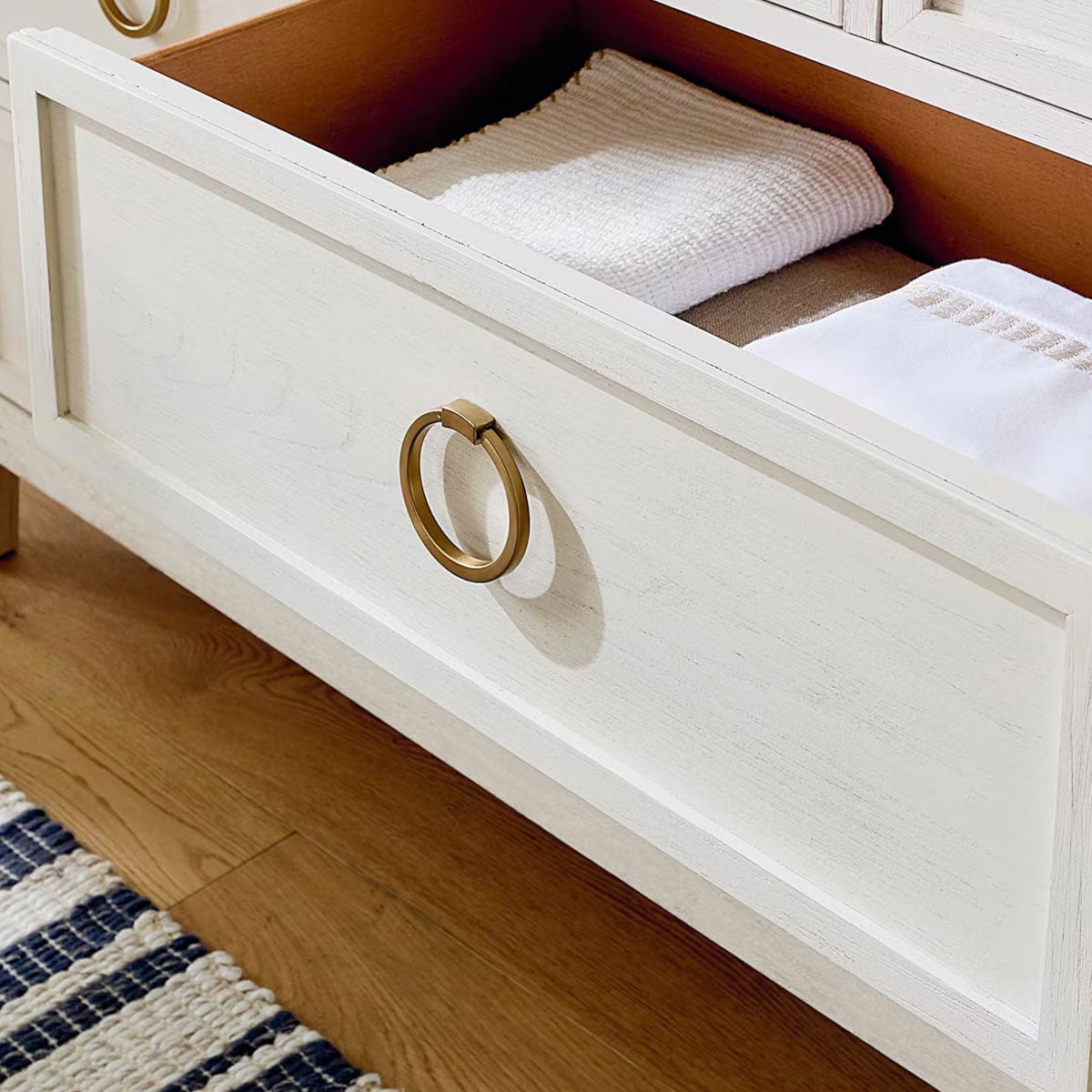 VENTURA SHELL DRESSER