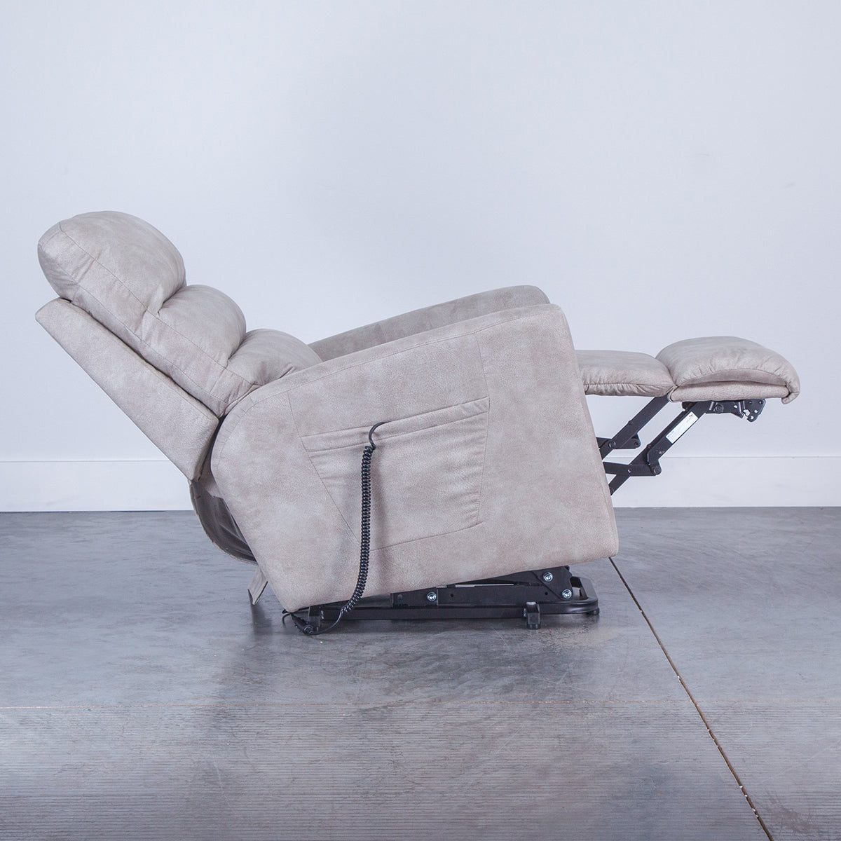LIAM PORCELAIN LIFT RECLINER