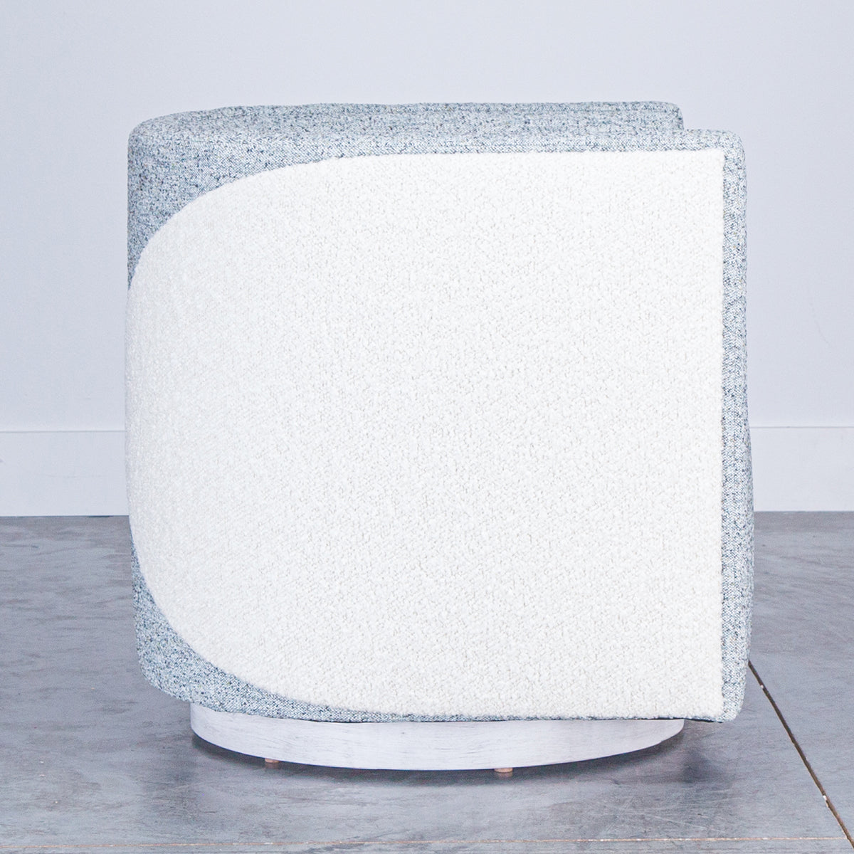 INGRID SWIVEL CHAIR