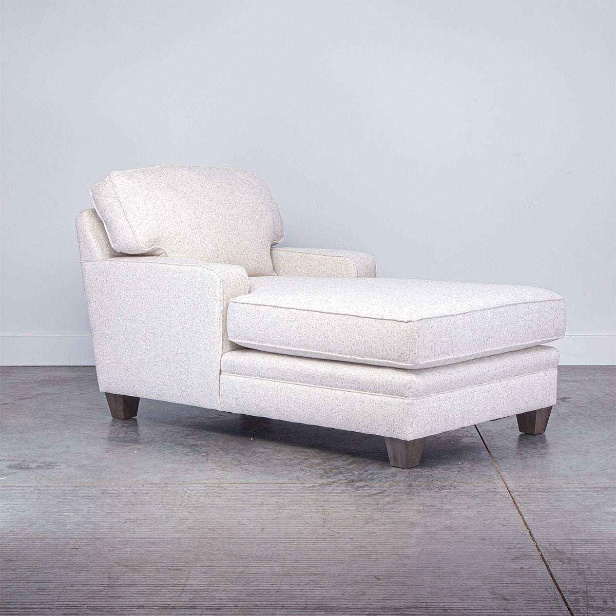 RICHARD TWO ARM CHAISE