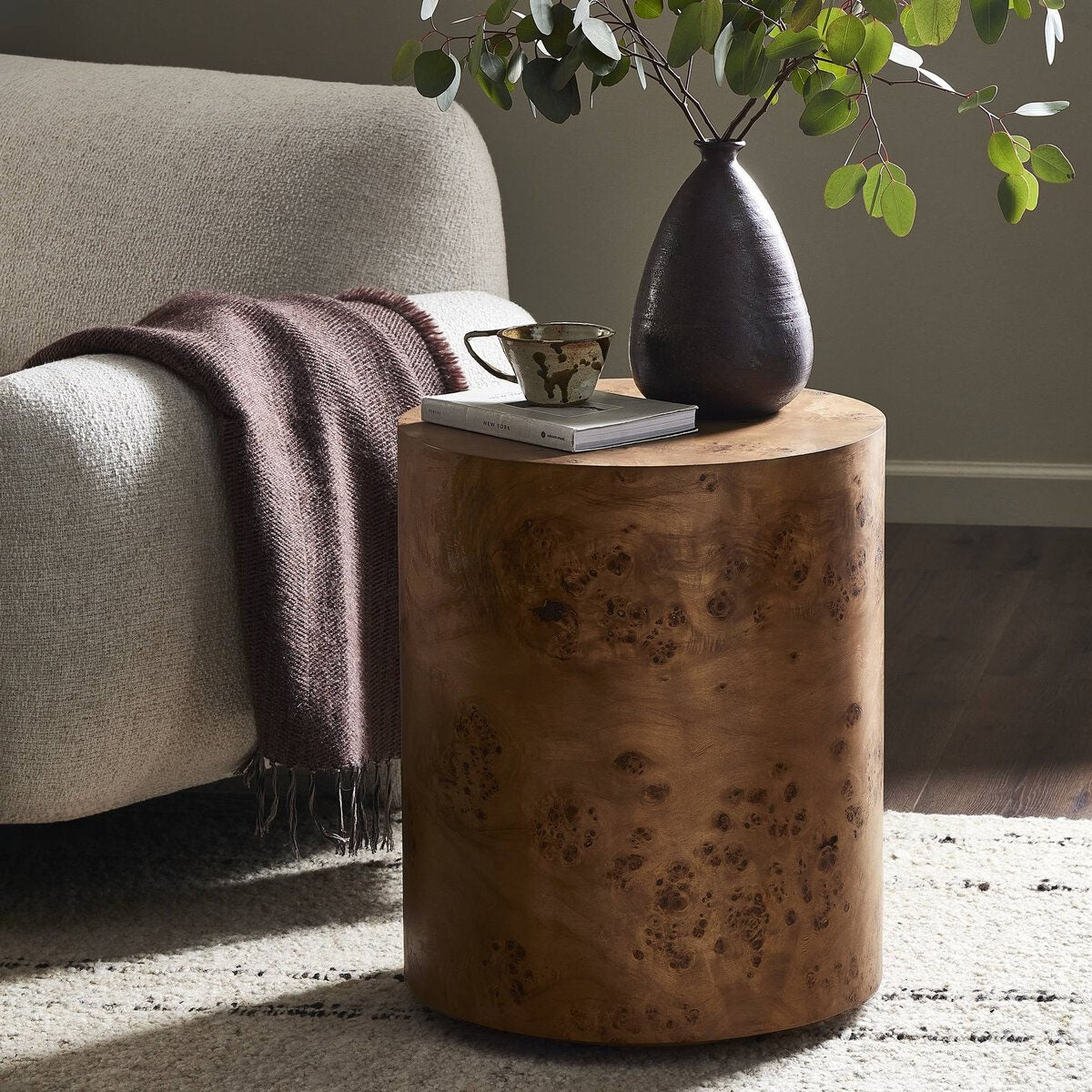 CAYA END TABLE
