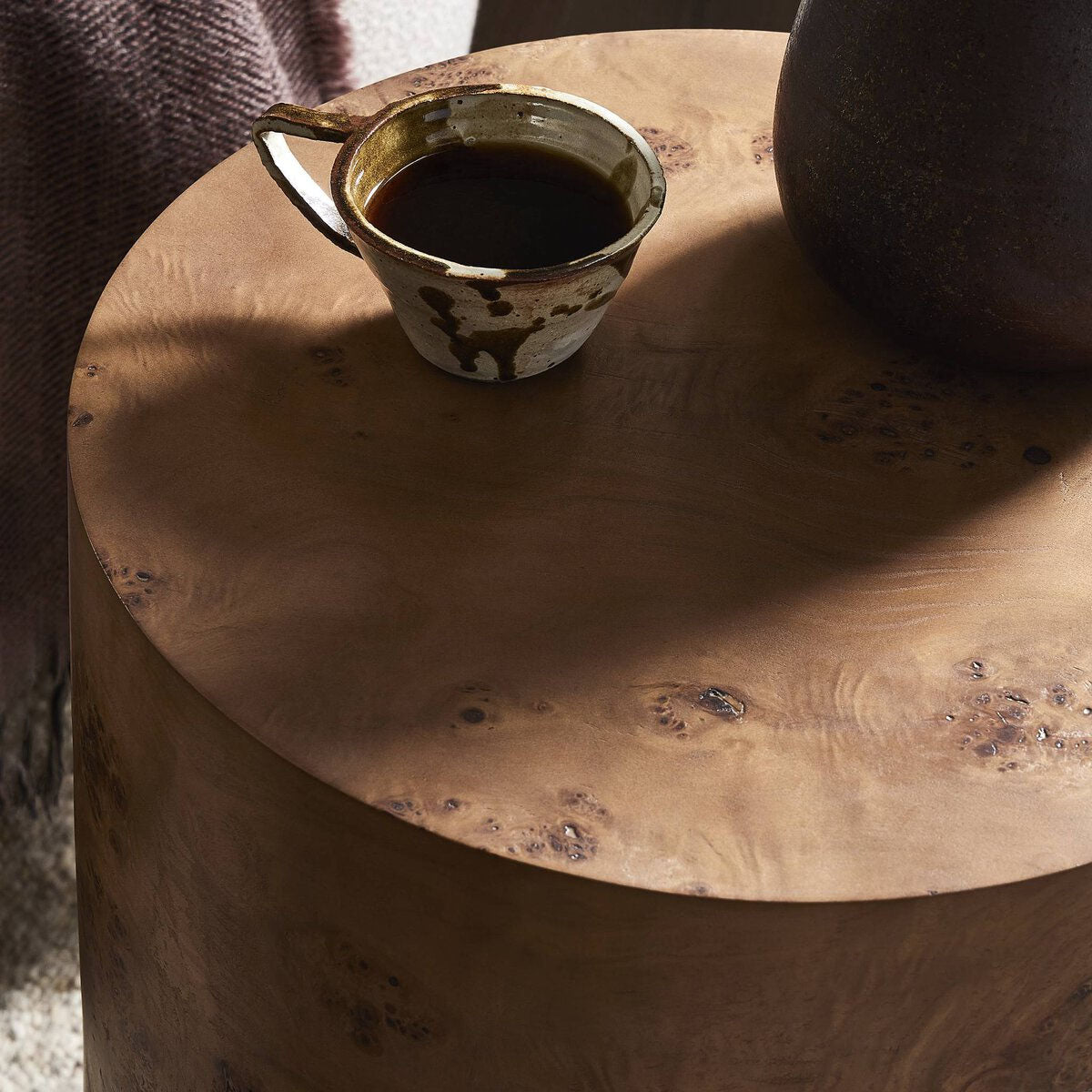 CAYA END TABLE