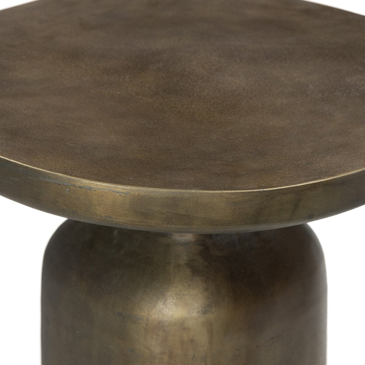 ODESSA END TABLE IN AGED BRASS