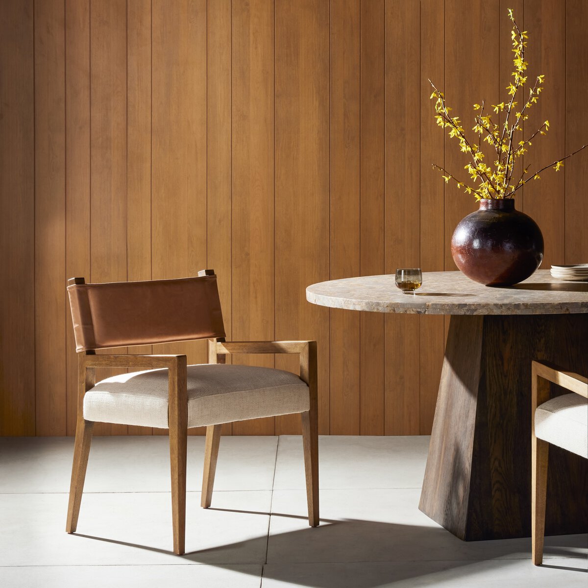 FERRIS DIN ARMCHAIR WINCHESTER BEIGE
