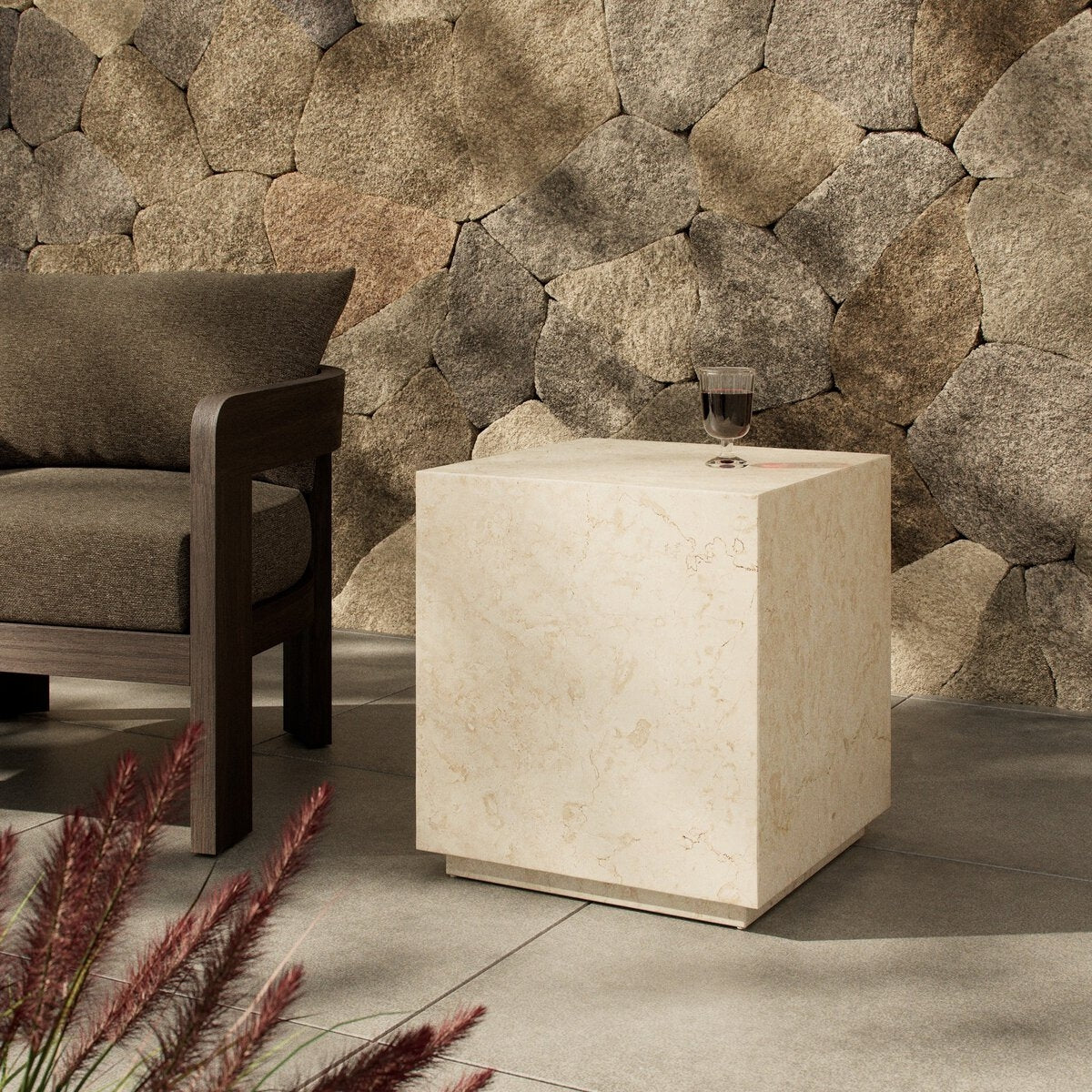 OAKLAND OUTDOOR END TABLE
