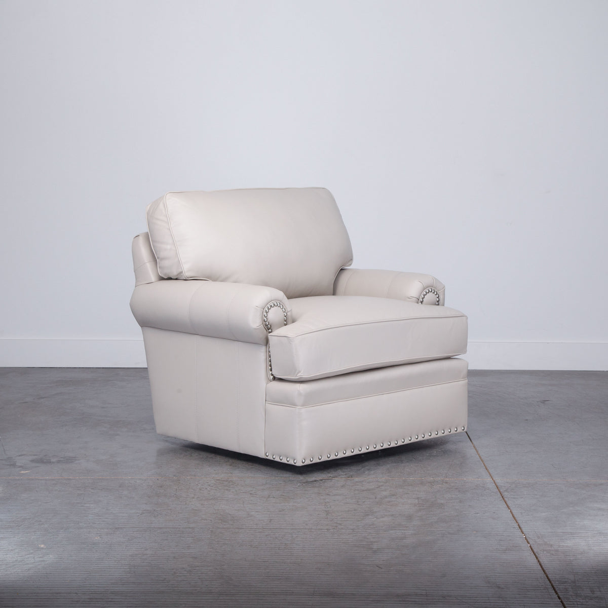 RICHARD SWIVEL CHAIR