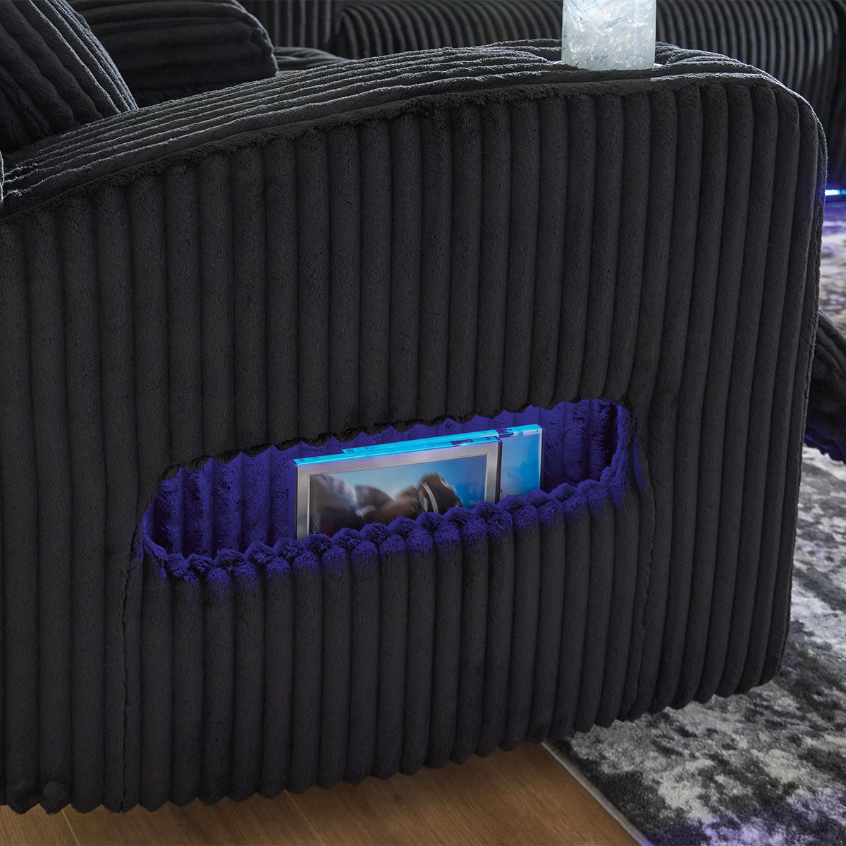 FOREST LAKE LOVESEAT W/ CONSOLE & POWER HEADREST