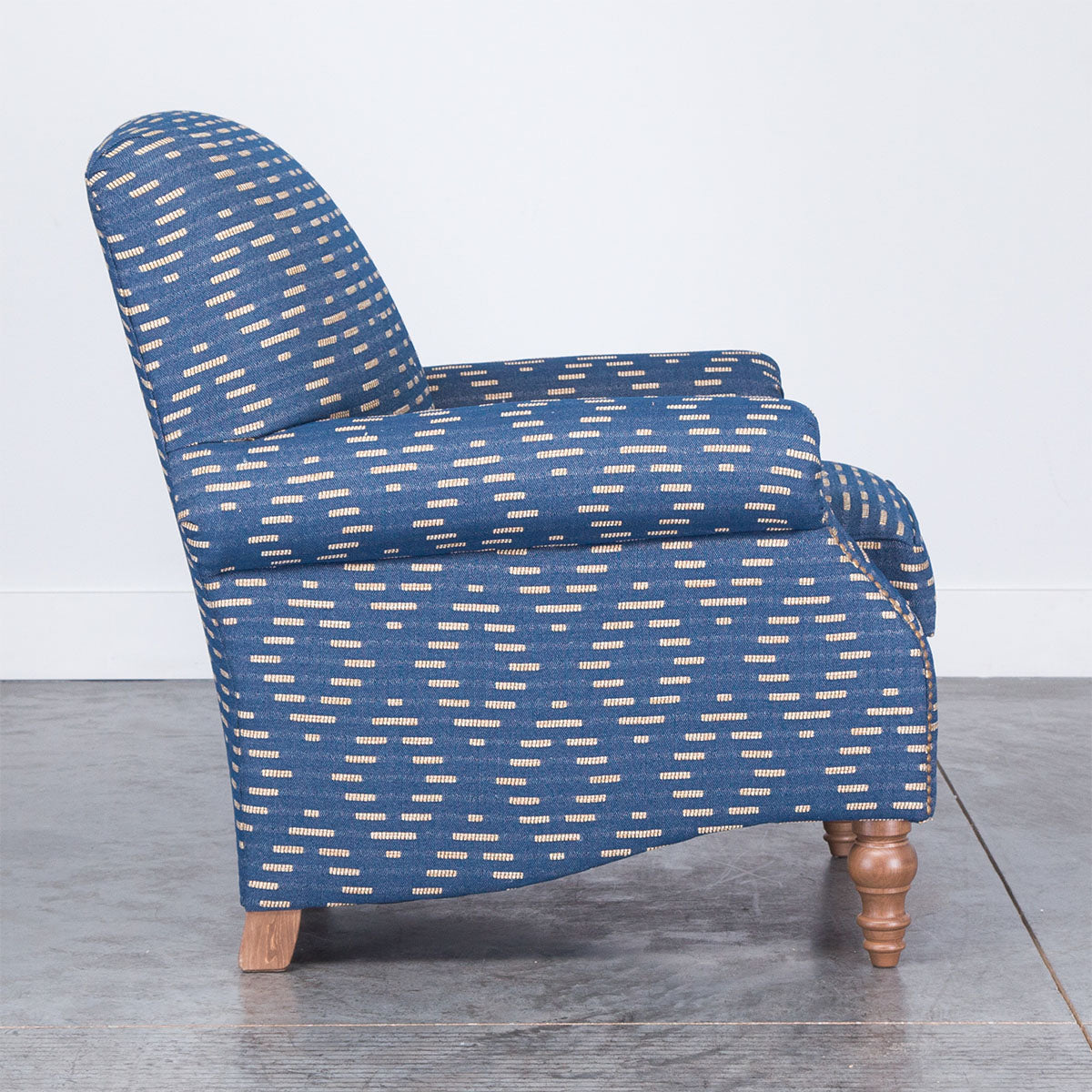 ANDRE STATIONARY CHAIR