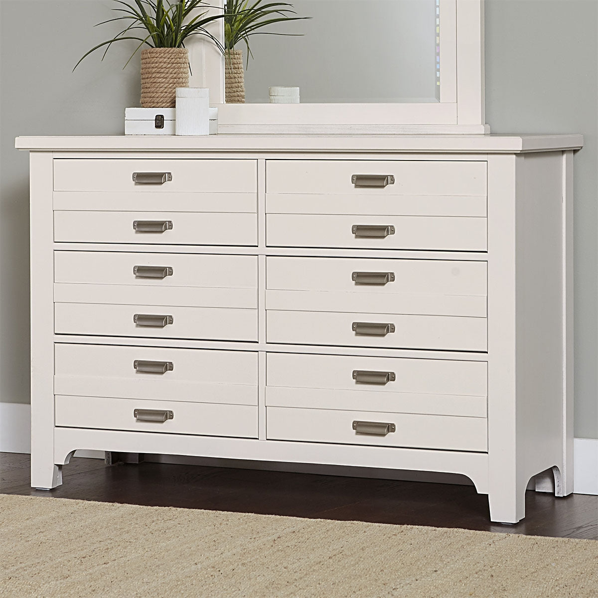 BUNGALOW WHITE DOUBLE DRESSER