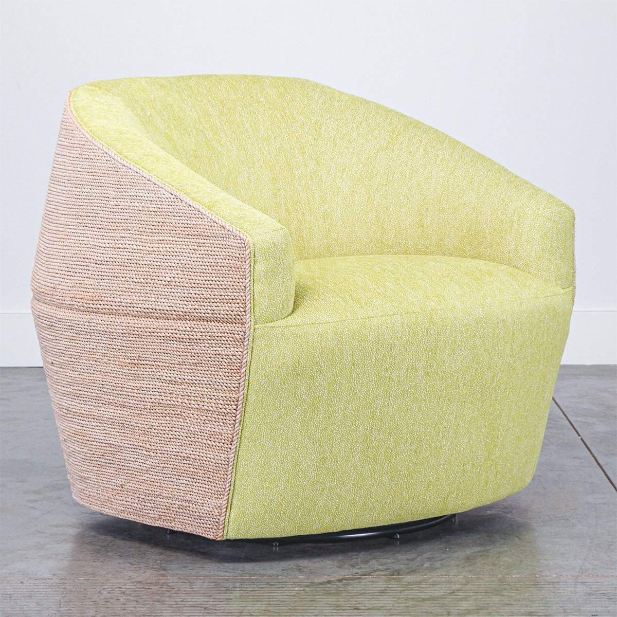 NATALIE WOVEN SWIVEL CHAIR