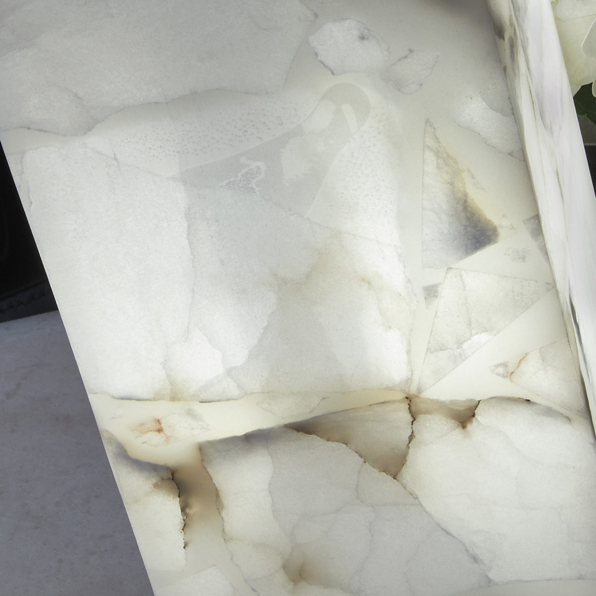 Linderfield Alabaster Table Lamp