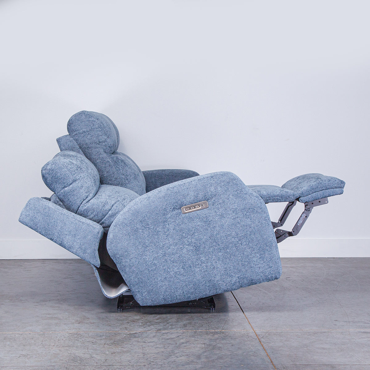 KENDALL SOFA W/PHR/LUMB