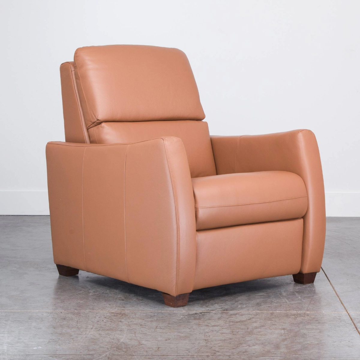 LUNA WALL RECLINER