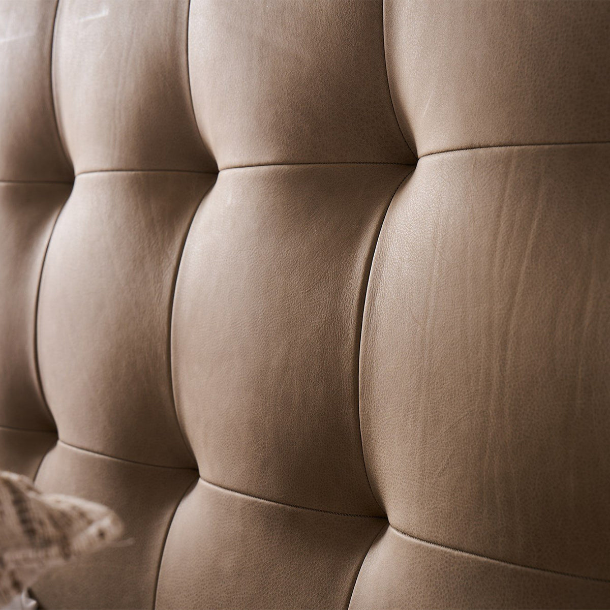 montclair#headboard style_upholstered, size_king