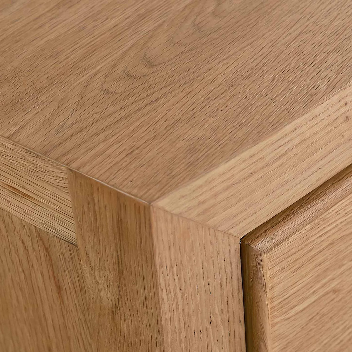 Newbury Natural 3drw Nightstand