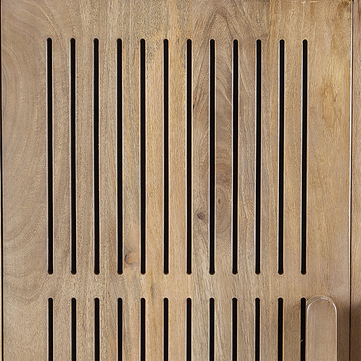 PELLAMOUR BAR CABINET
