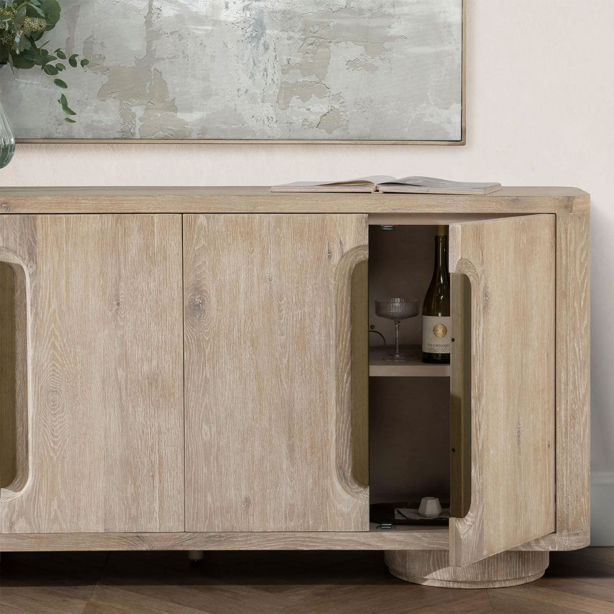 TIBER 4DR BUFFET