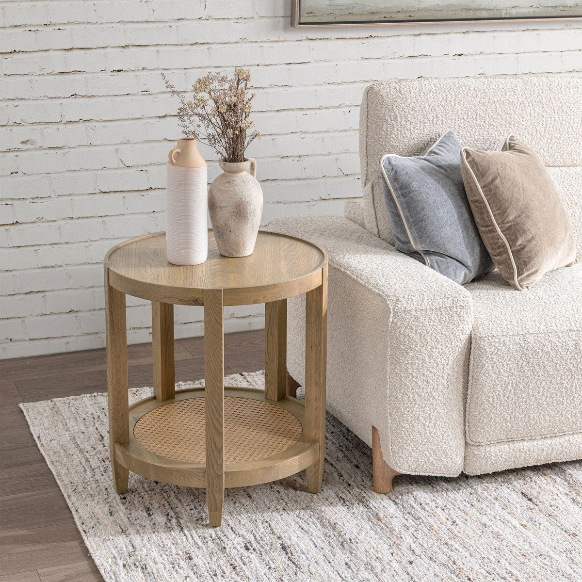 DEVIN RND END TABLE