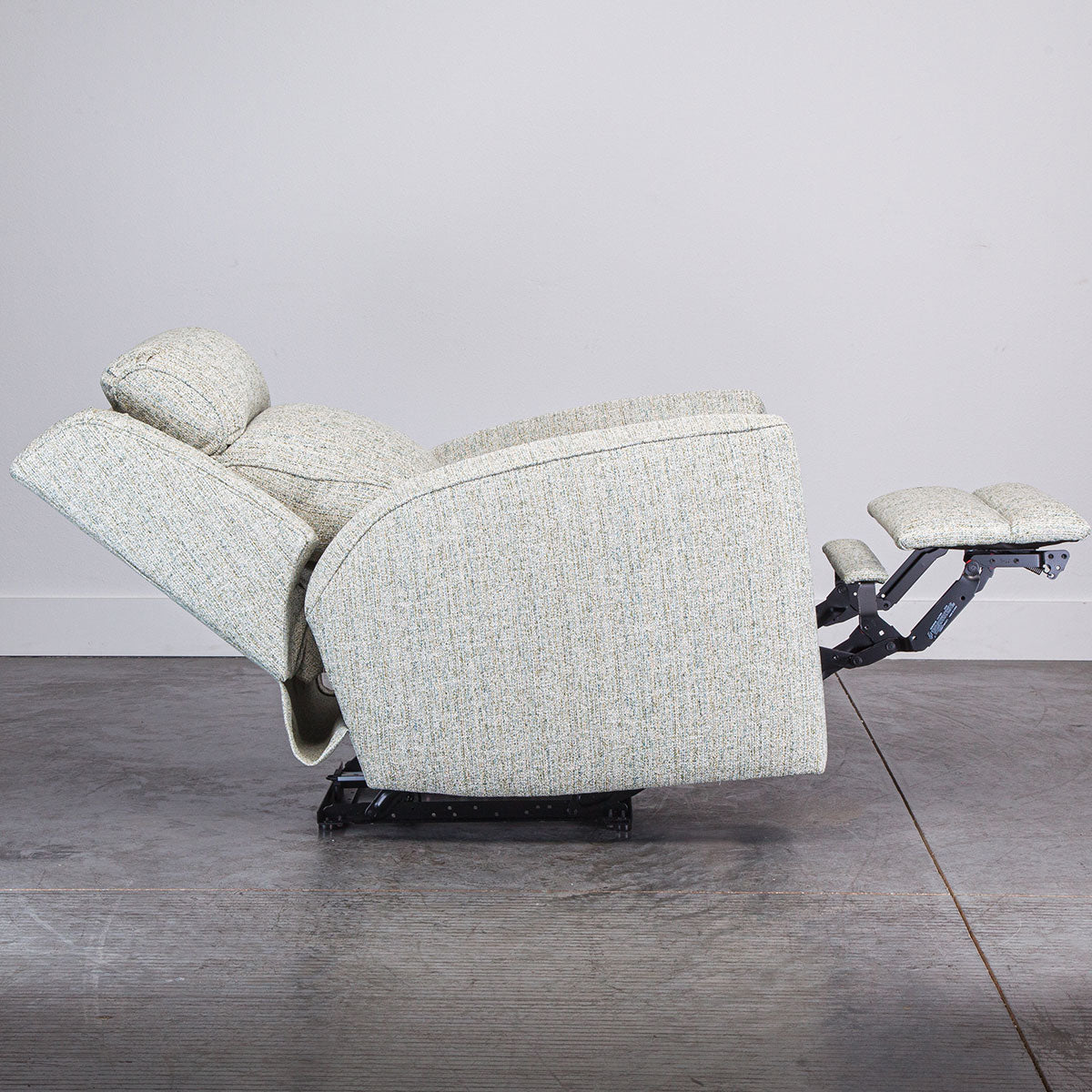 WARD RECLINER W/PHR