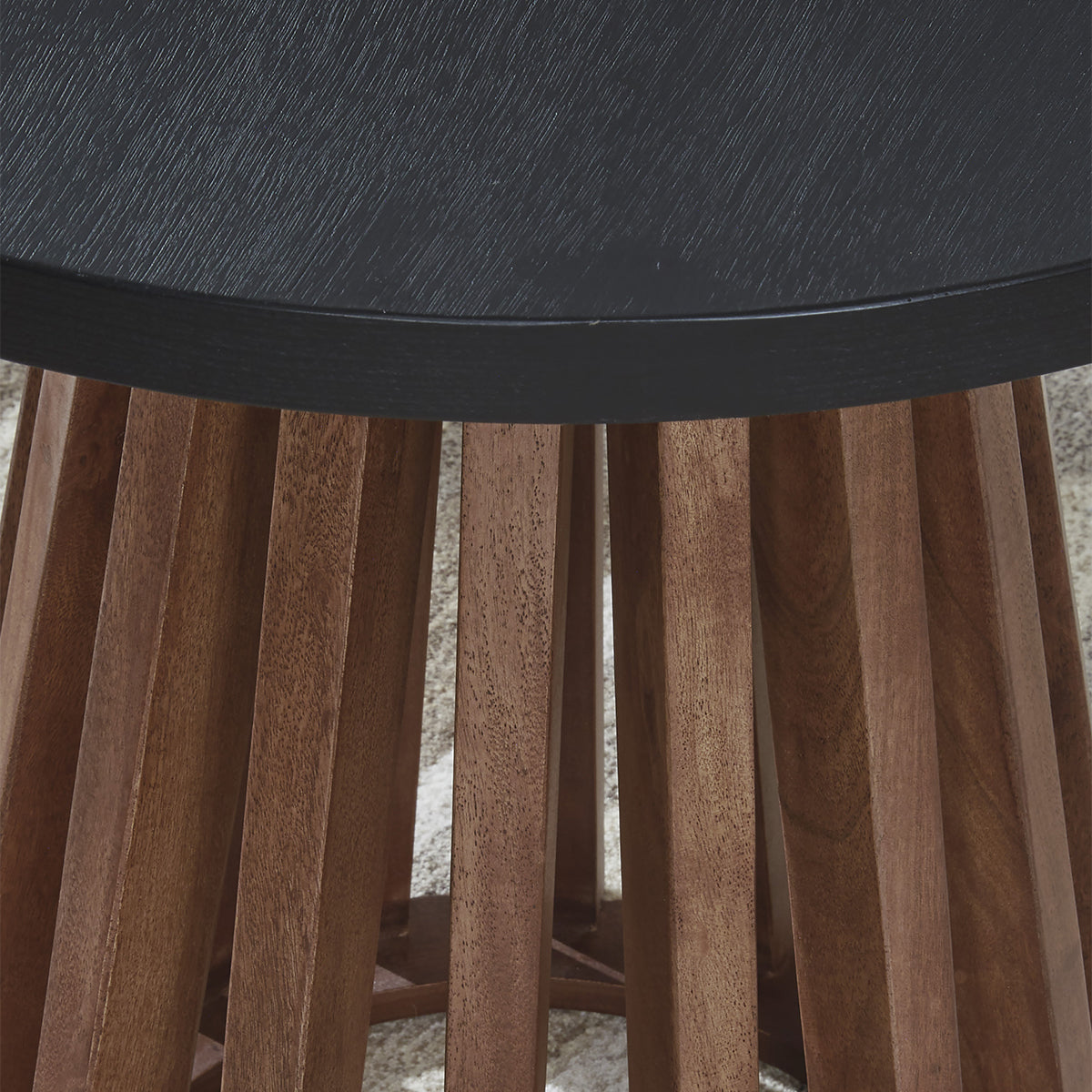 KALLARI ROUND END TABLE