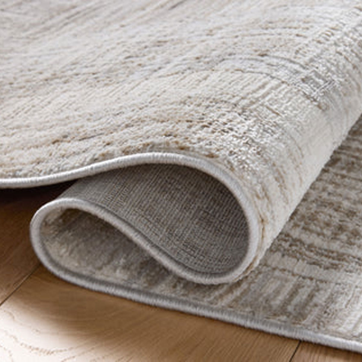 HOLLIS 2 PEB/IVRY 7'10X10 RUG