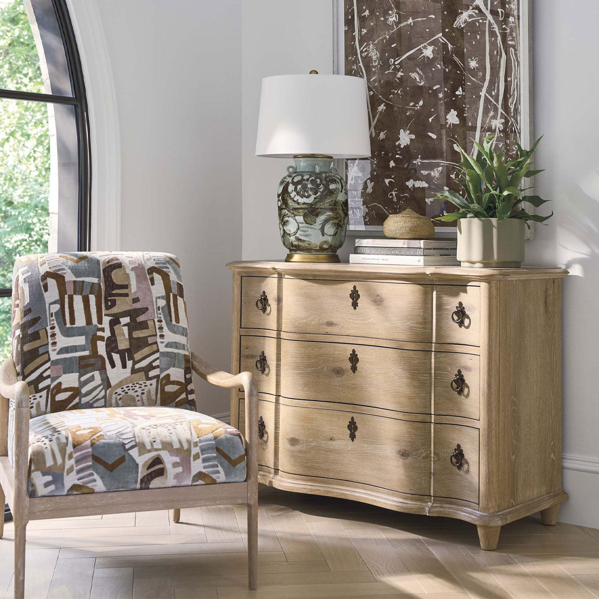 CAMINO HALL CHEST