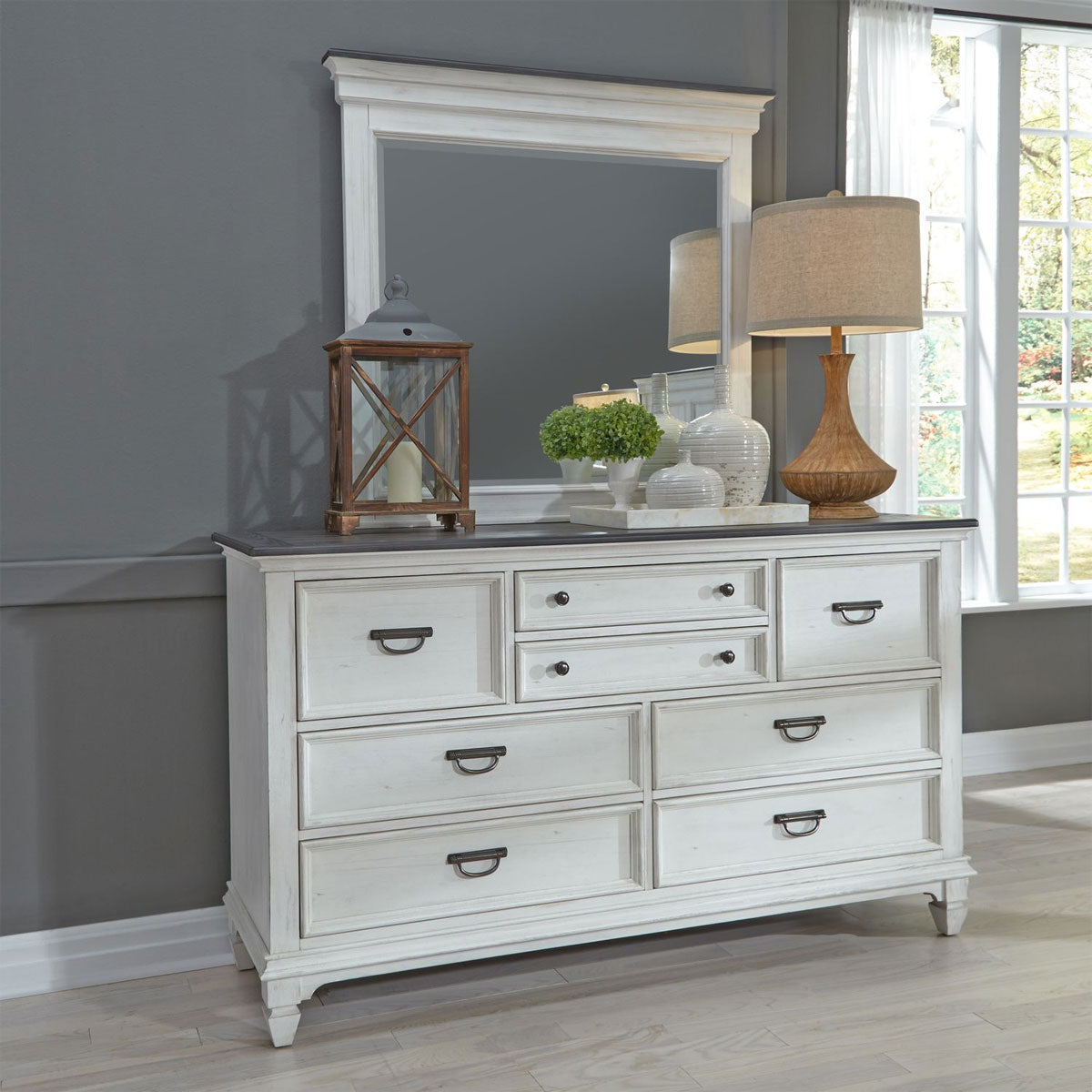 ALLYSON PARK 8 DRW DRESSER