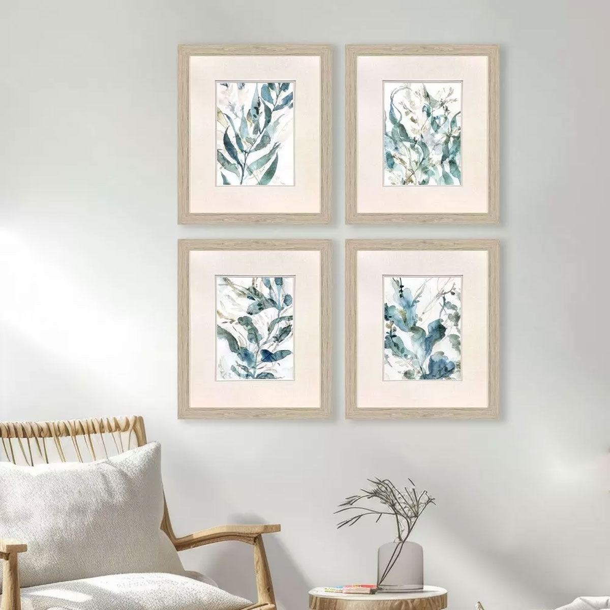 S/4 UNDERWATER BOTANY ART