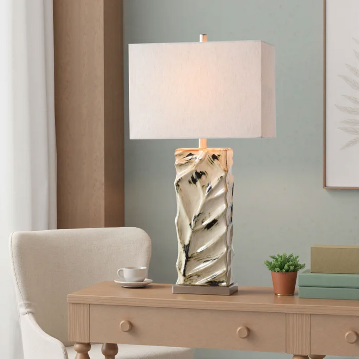 Bali Cream Leaf Cutout Lamp