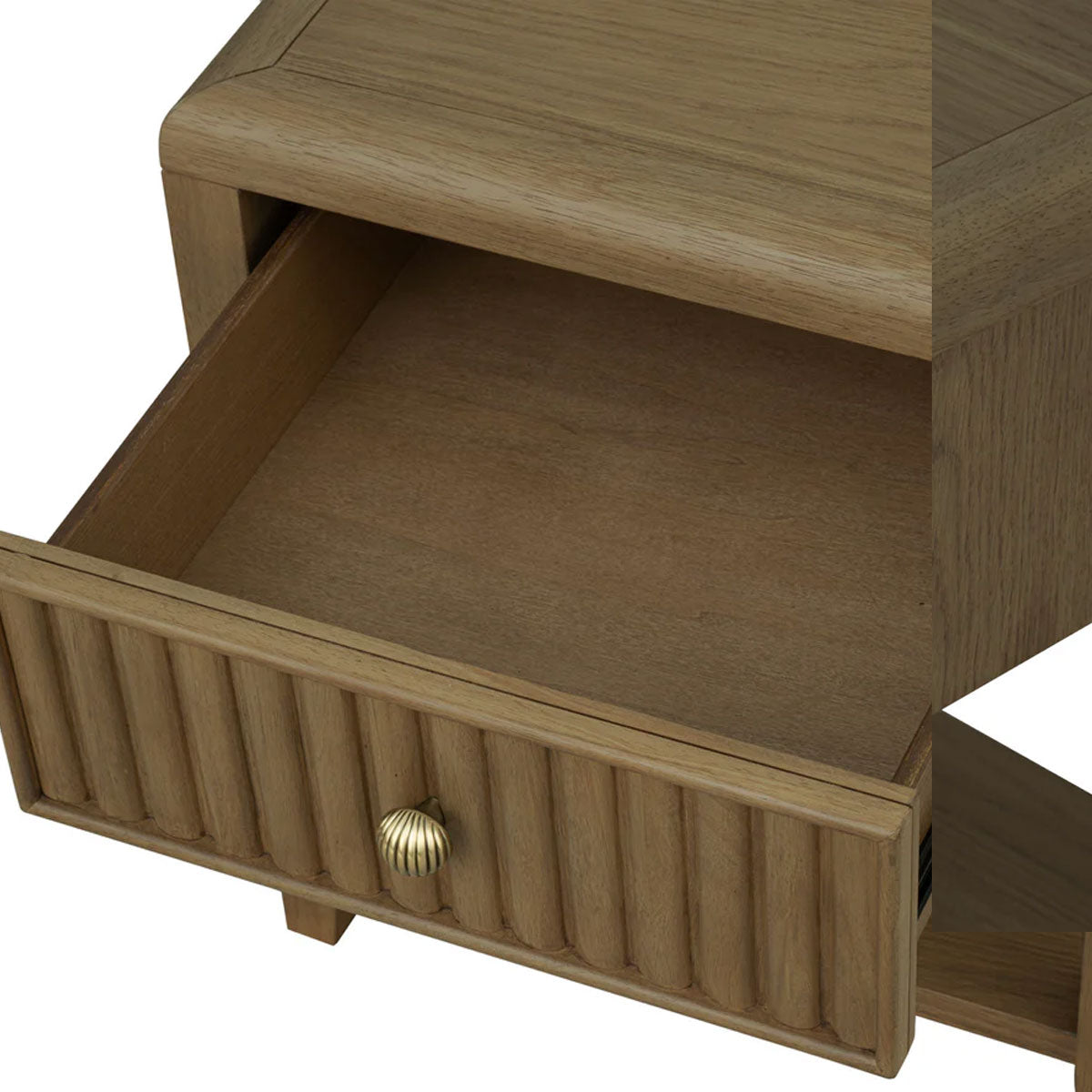 REED CHAIRSIDE TABLE