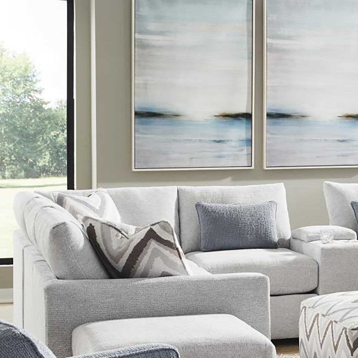 QUEEN ANN 5PC SECTIONAL W/CONS