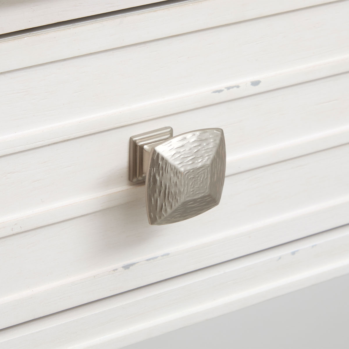 ECHO ISLES SIDEBOARD