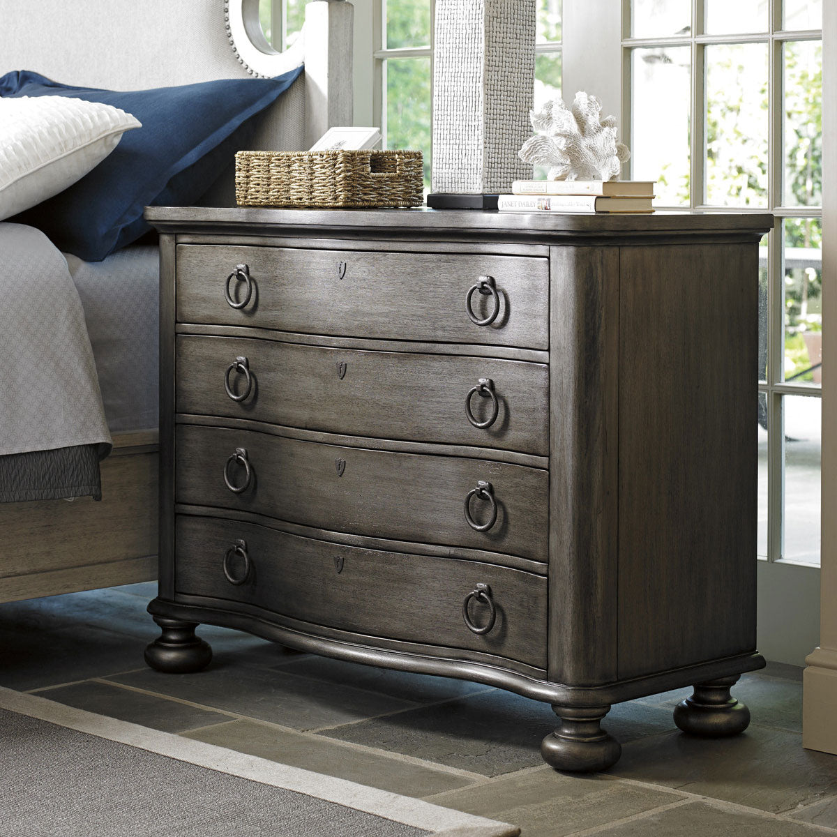 SANDY RIDGE BACHELOR'S CHEST