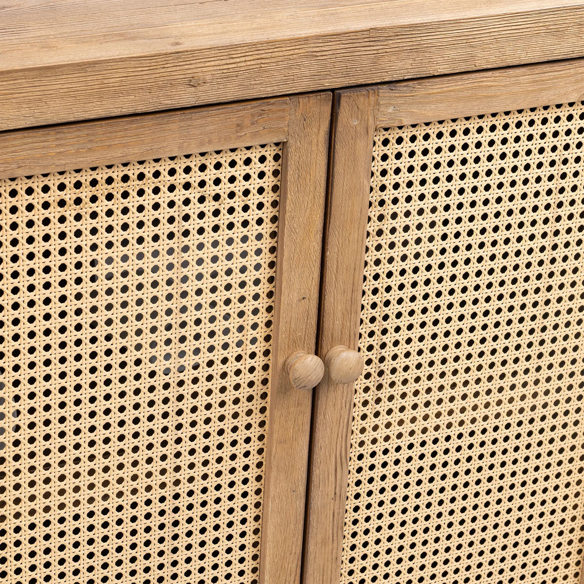 ALVIN 8DR CABINET SANDY COVE