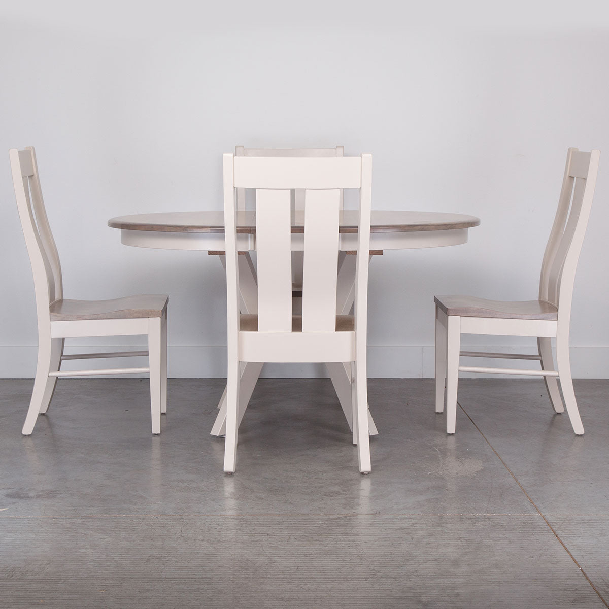 MAPLE 42" RND TABLE W/12" LEAF