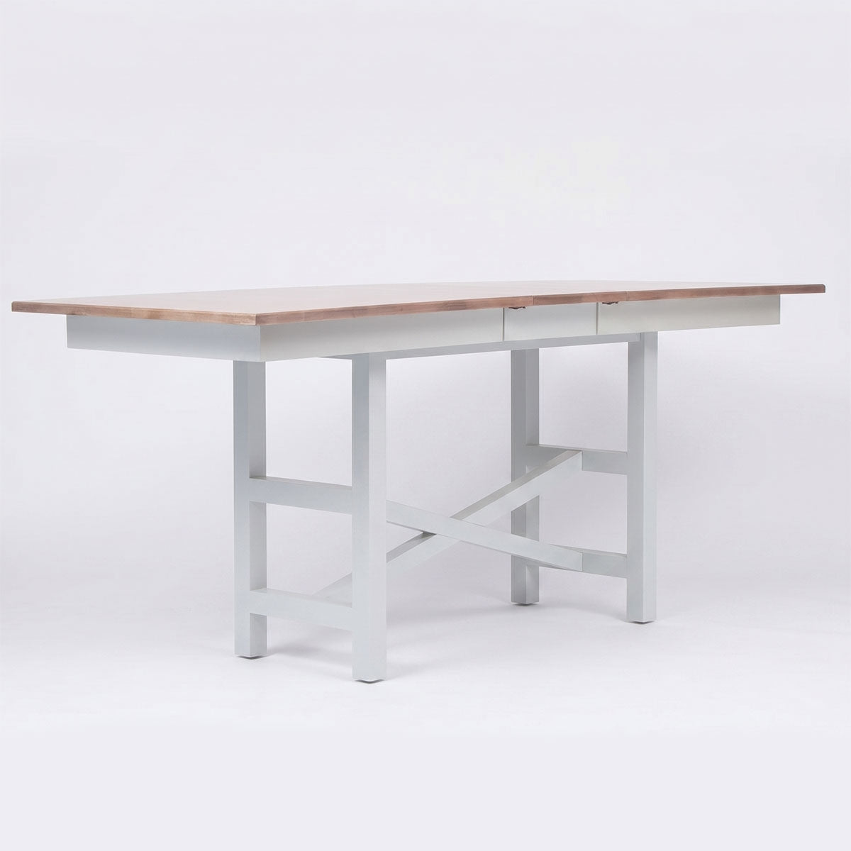 MAPLE CNT TRESTLE TBLE IN FAWN