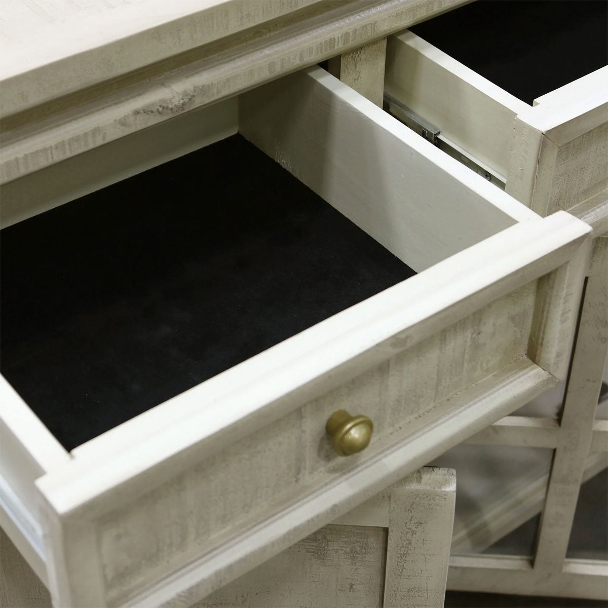MERIDIEN 4DR 3DRW CABINET