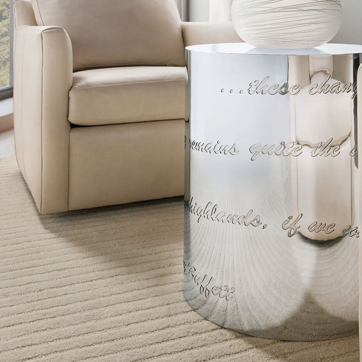 LYRIC ACCENT TABLE