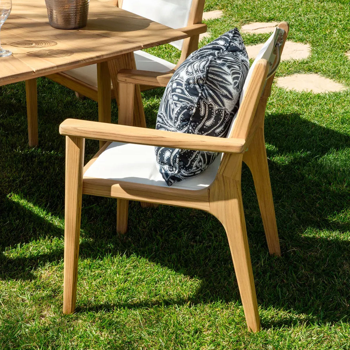 HARBOR TEAK 90IN RECT DINING T