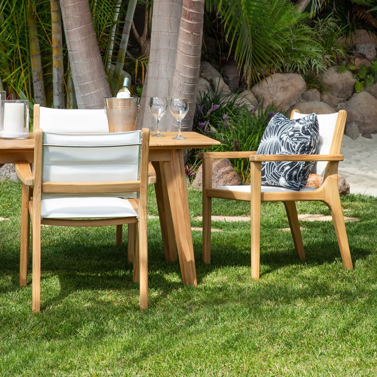 HARBOR TEAK 90IN RECT DINING T