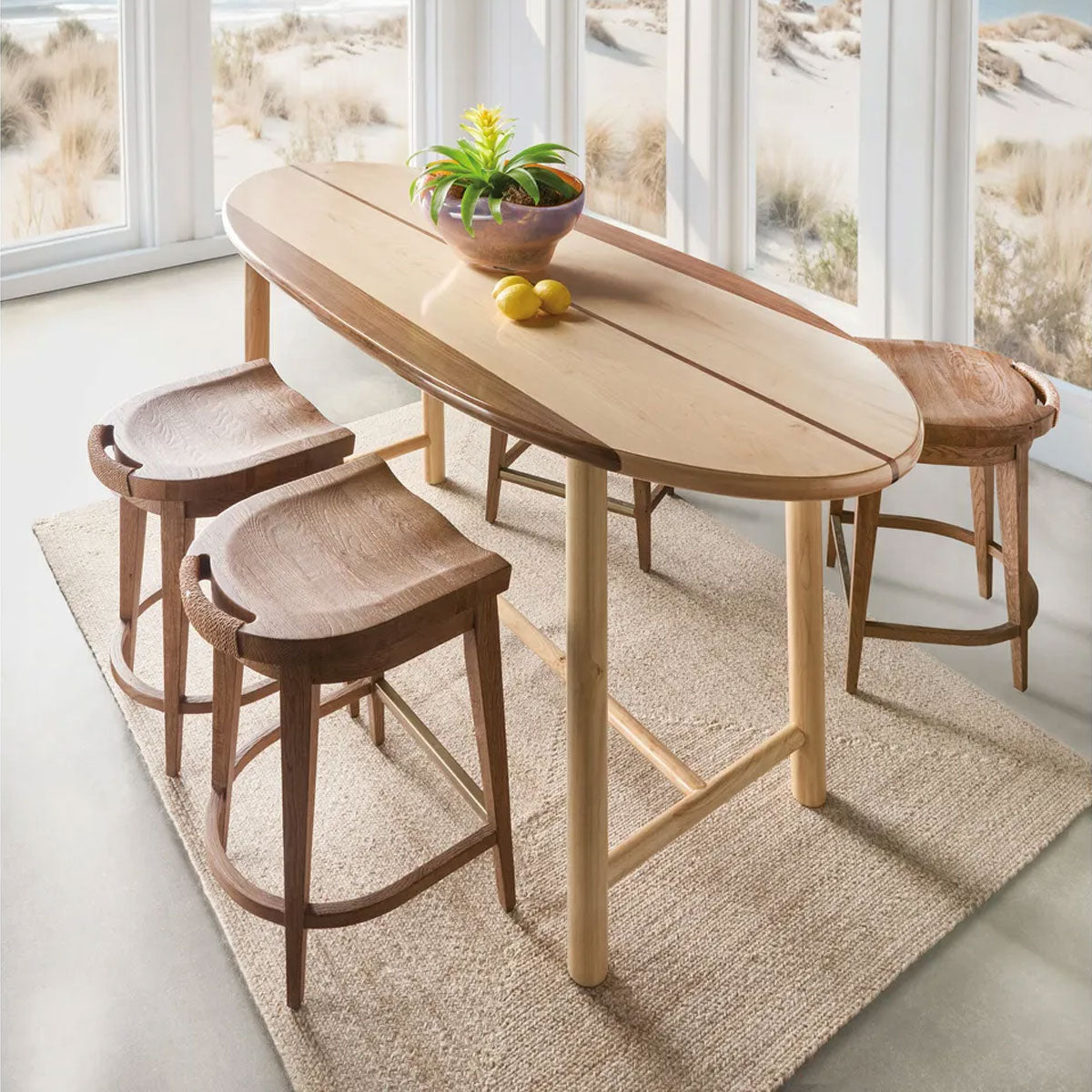 CRUISER GATHERING TABLE