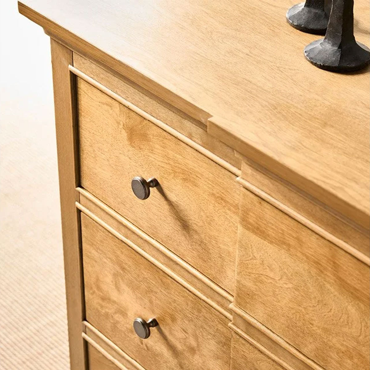 BIRCHAVEN 3DRW BRINDLE DRESSER