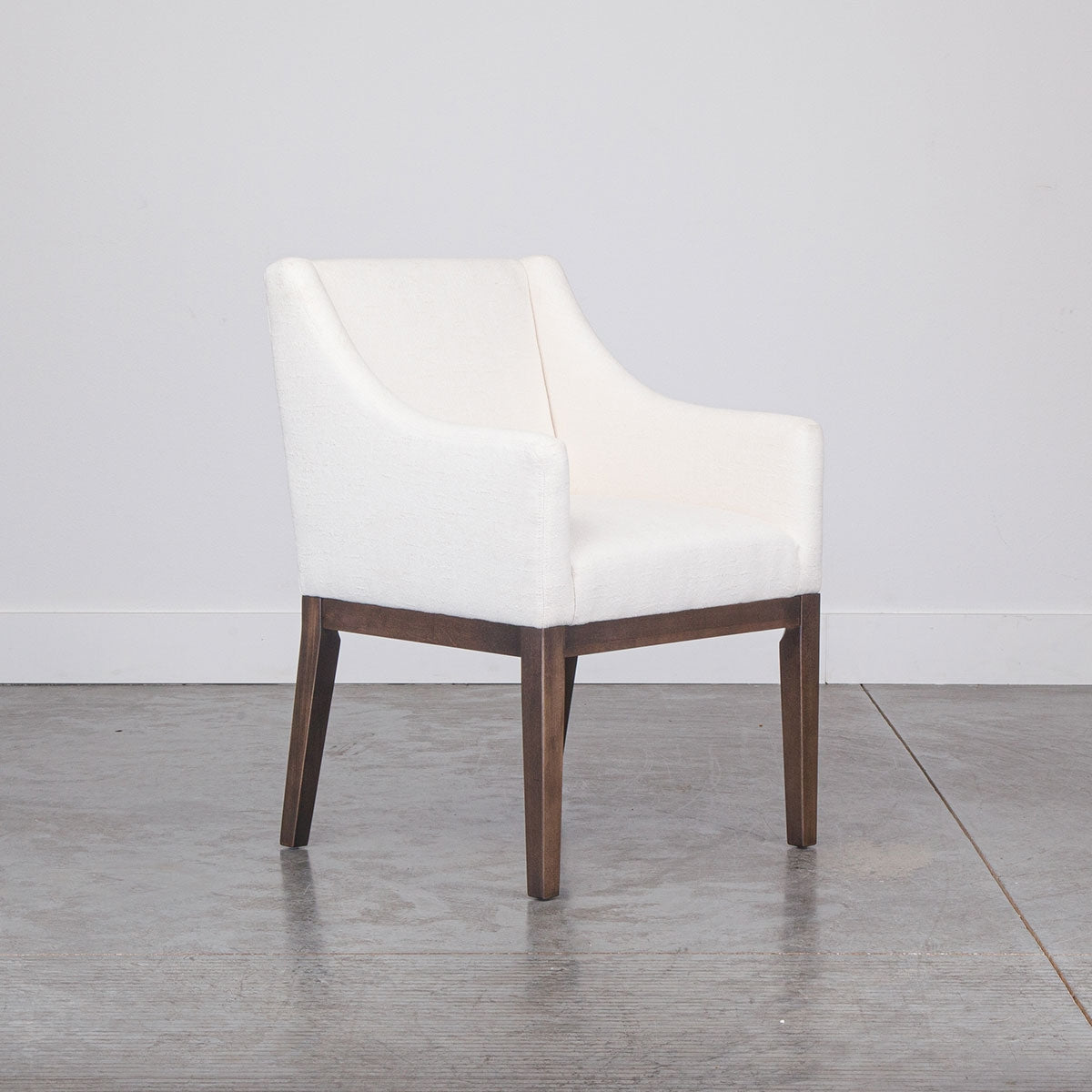 HOLT MAPLE UPH ARM CHAIR