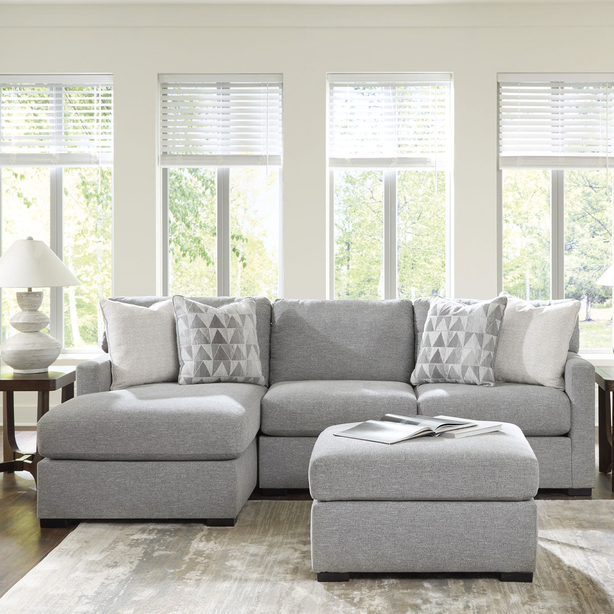 Urbancrest 2pc Chofa