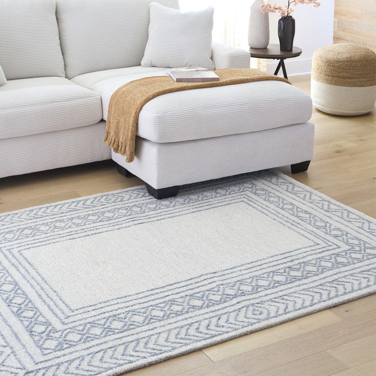 AZELHURST MEDIUM 5X7 RUG
