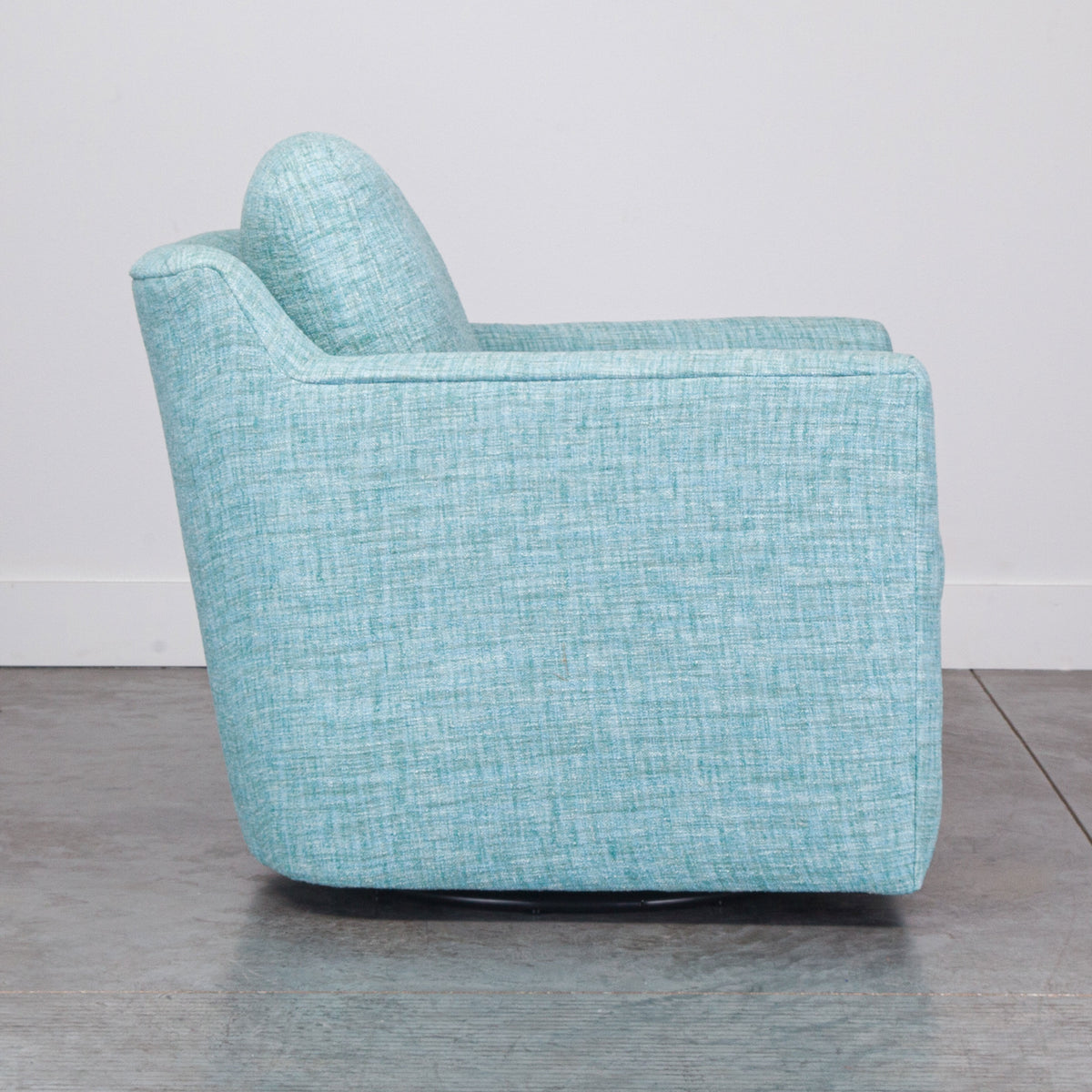 ANGUILLA SWIVEL CHAIR