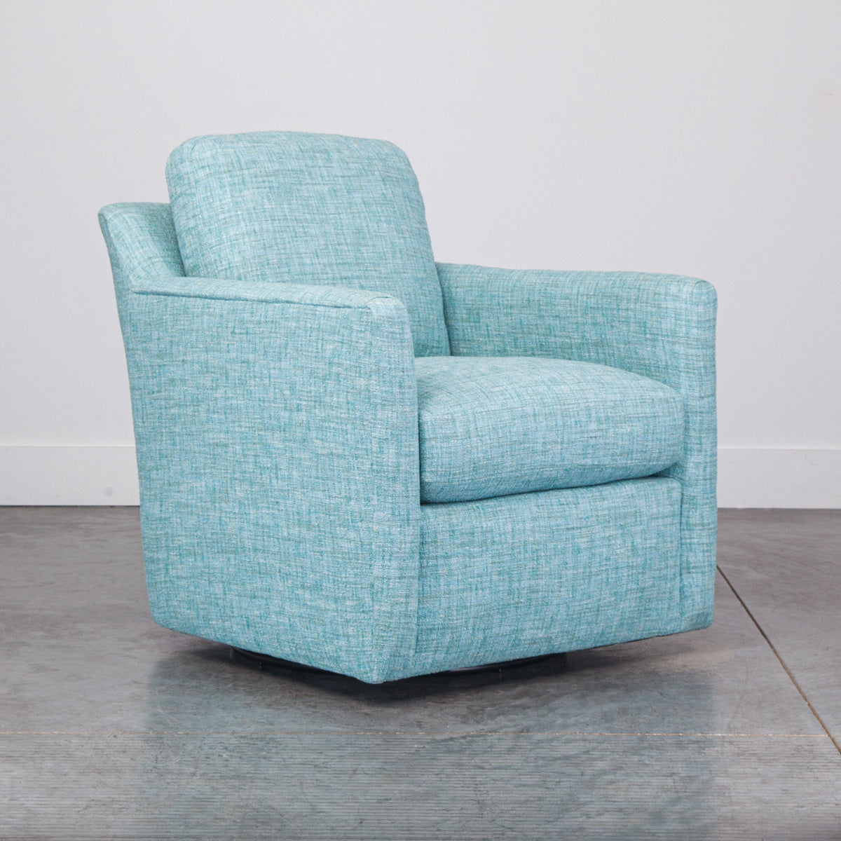 ANGUILLA SWIVEL CHAIR