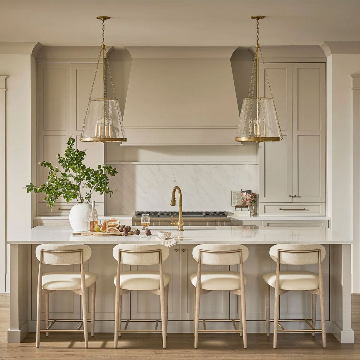 VELORA DESERT GOLD CNT STOOL