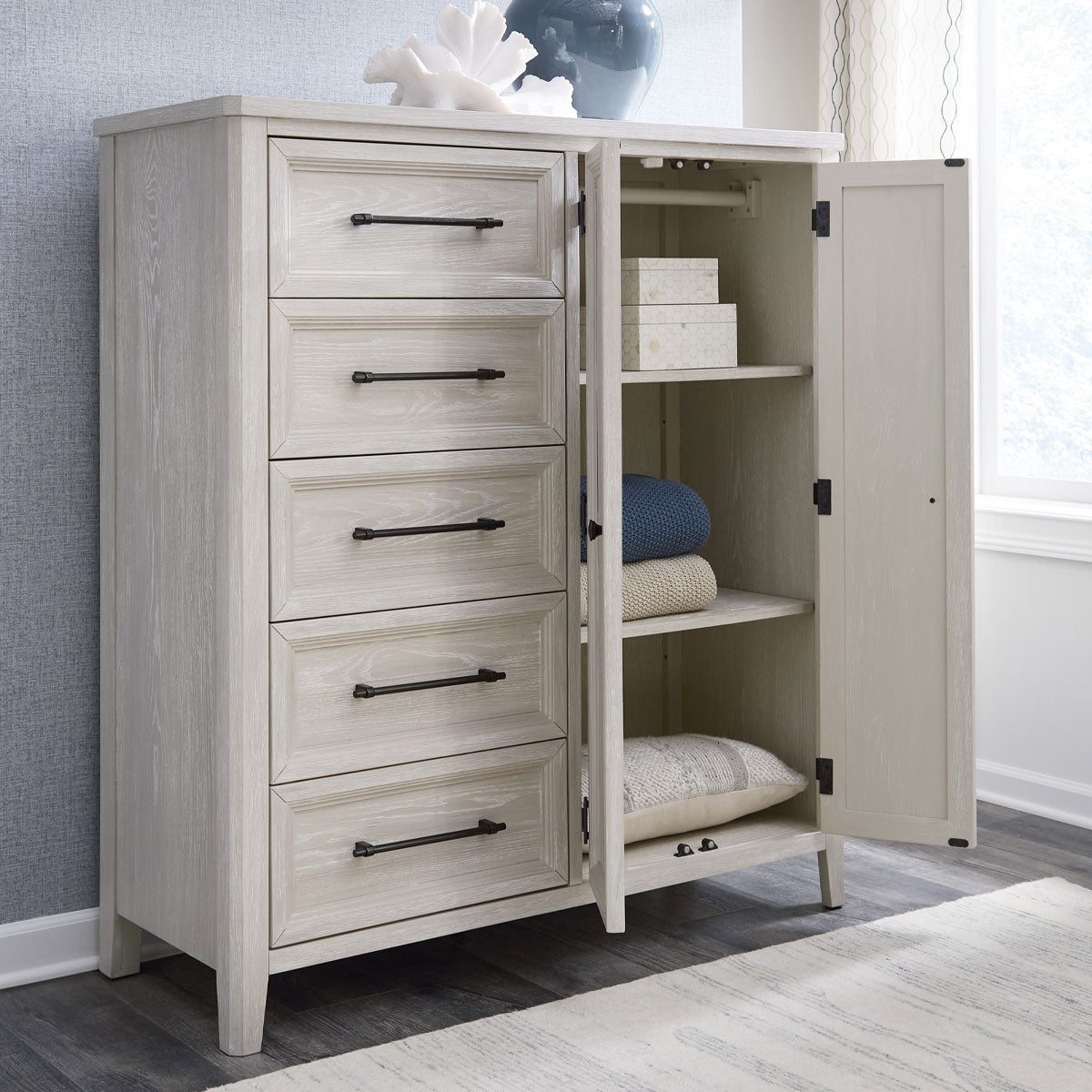 DARBONTON DOOR CHEST
